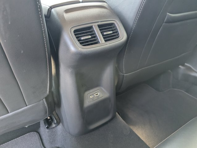 Used 2021 Buick Envision Essence w/ Sport Touring Package FWD image 26
