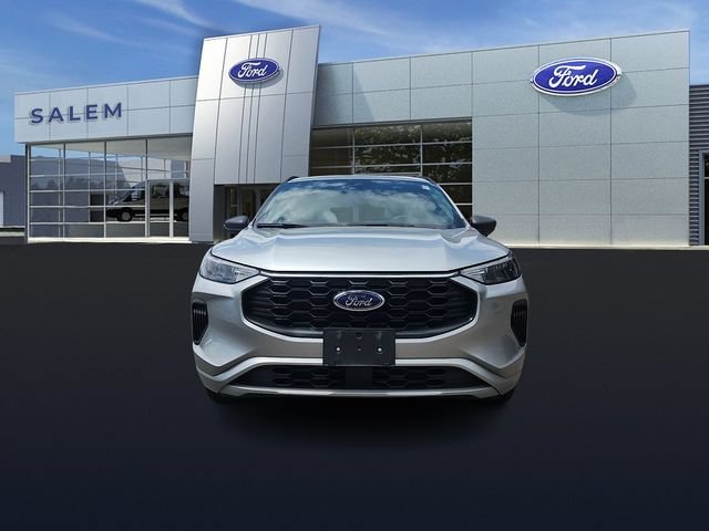 Certified 2023 Ford Escape ST-Line AWD/4WD image 7
