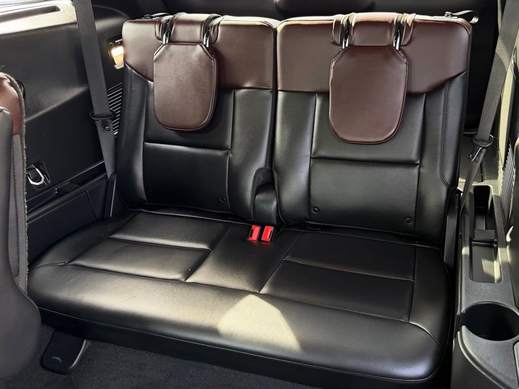 Certified 2023 Ford Explorer Platinum w/ Technology Package image 32