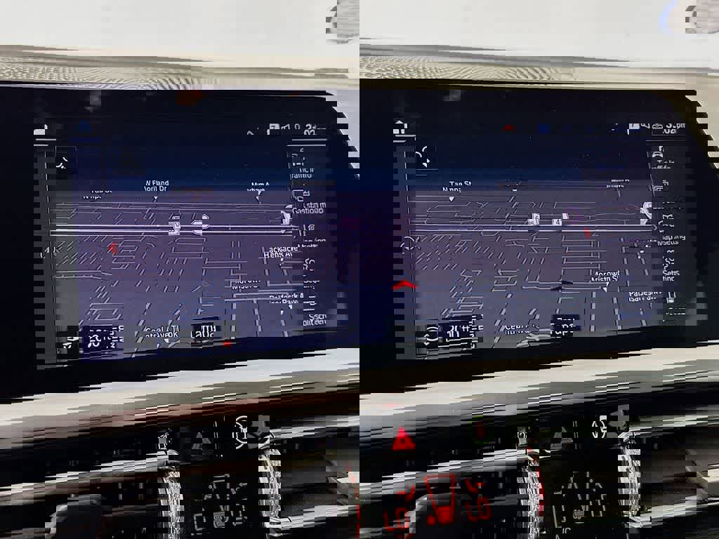 Used 2022 BMW 430i Convertible image 26