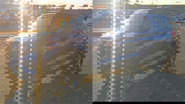 Certified 2022 Ford Explorer XLT w/ Equipment Group 202A image 5