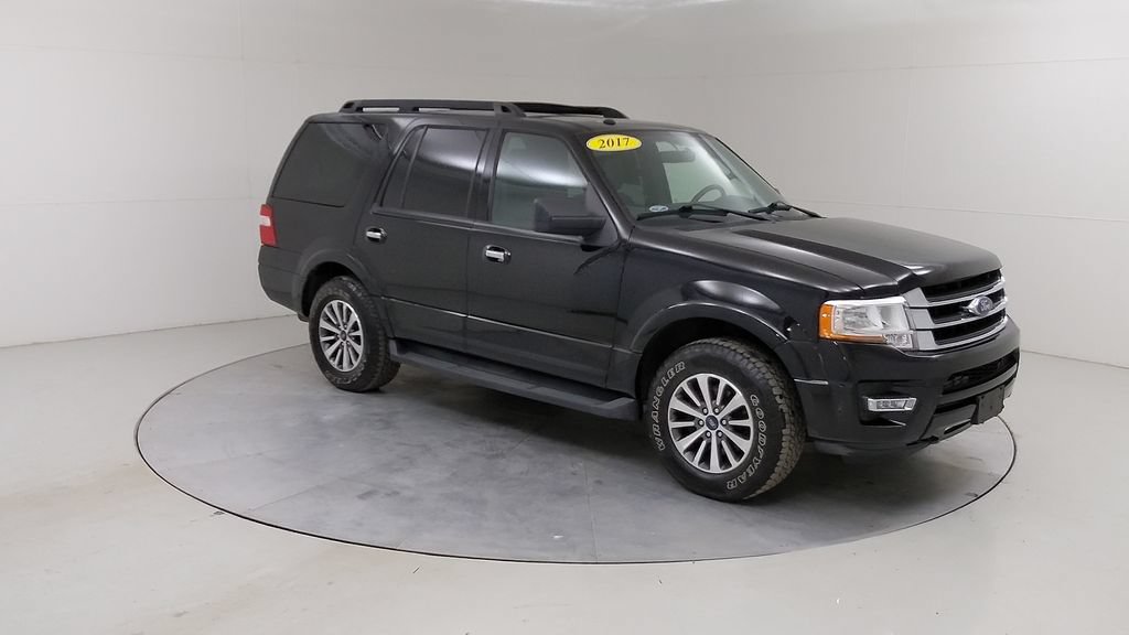 Certified 2017 Ford Expedition XLT w/ Equipment Group 202A AWD/4WD image 10