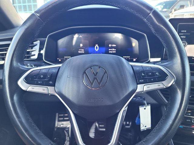 Used 2025 Volkswagen Jetta Sport FWD image 25