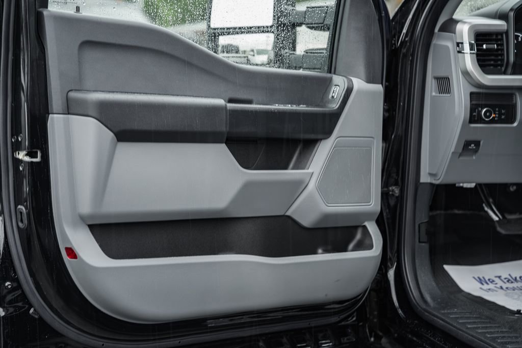 Certified 2025 Ford F450 XL w/ FX4 Off-Road Package AWD/4WD image 37