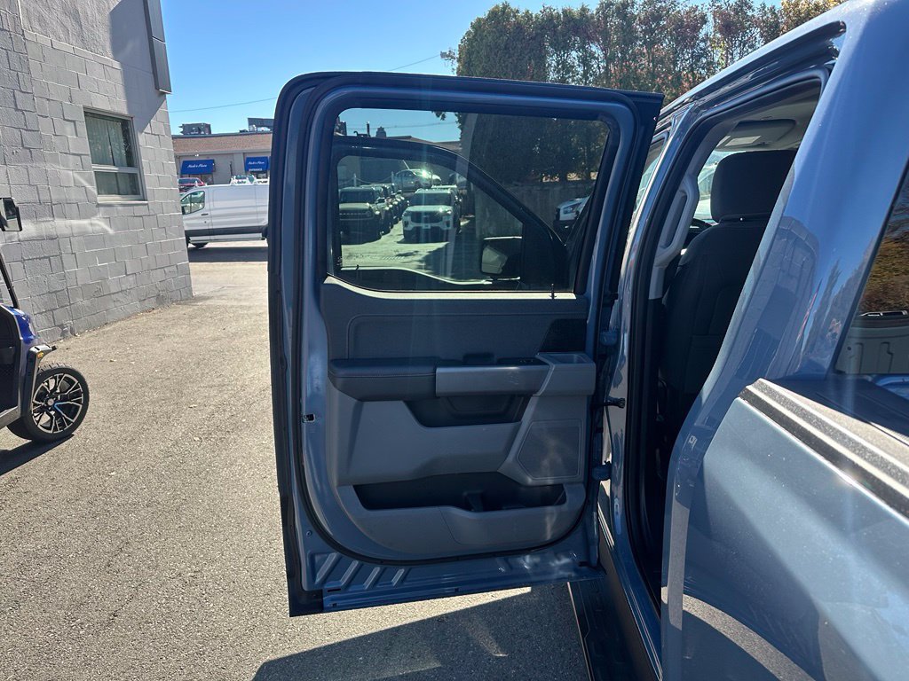 Certified 2023 Ford F150 Lightning XLT AWD/4WD image 11