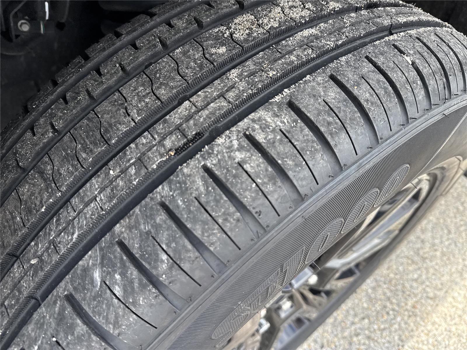 Certified 2024 Ford F150 Platinum w/ FX4 Off-Road Package image 31