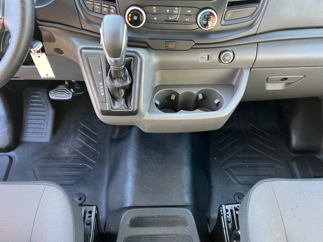 Certified 2022 Ford Transit 250 Medium Roof AWD image 25