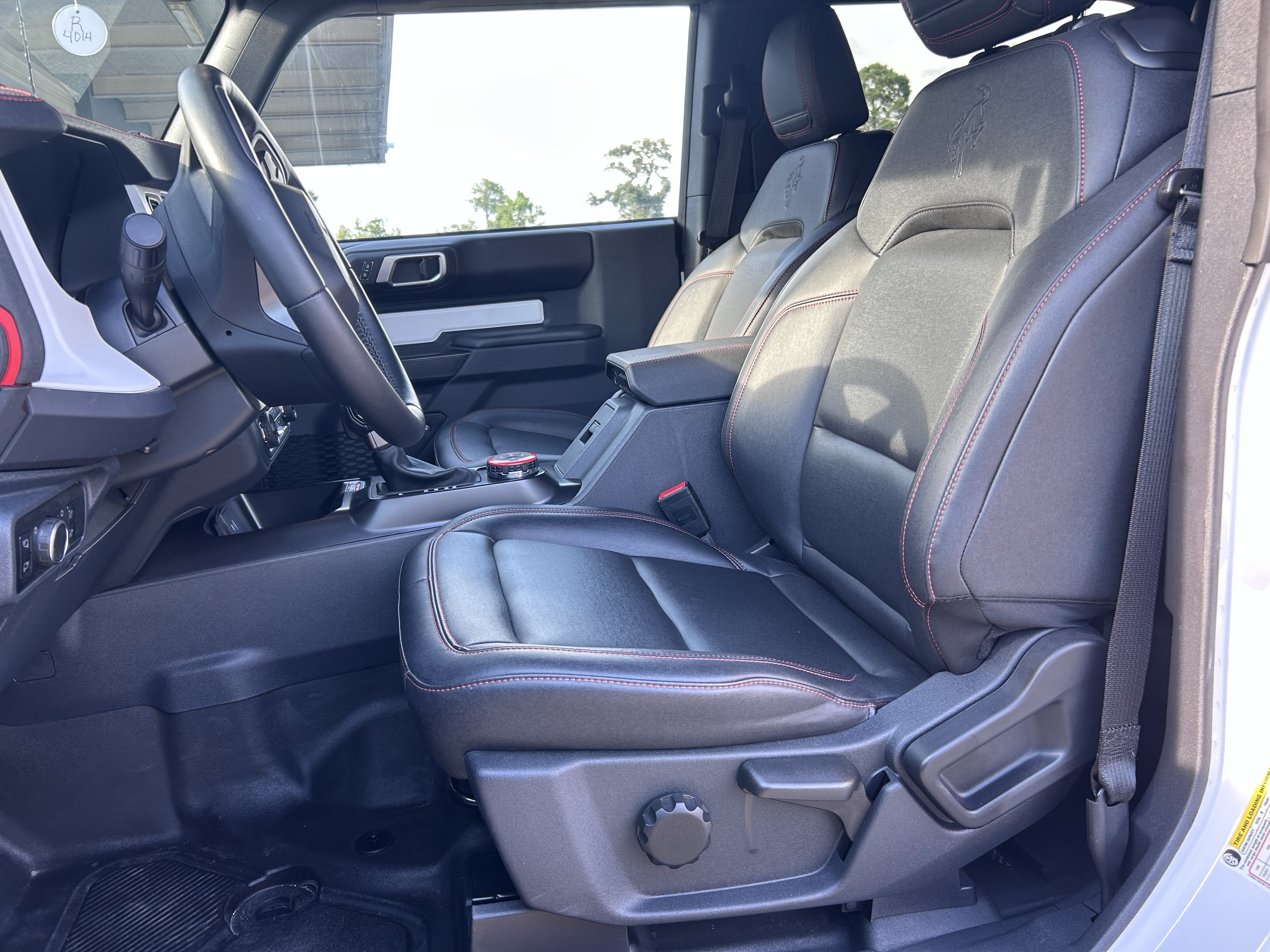 Certified 2025 Ford Bronco Stroppe Edition AWD/4WD image 10