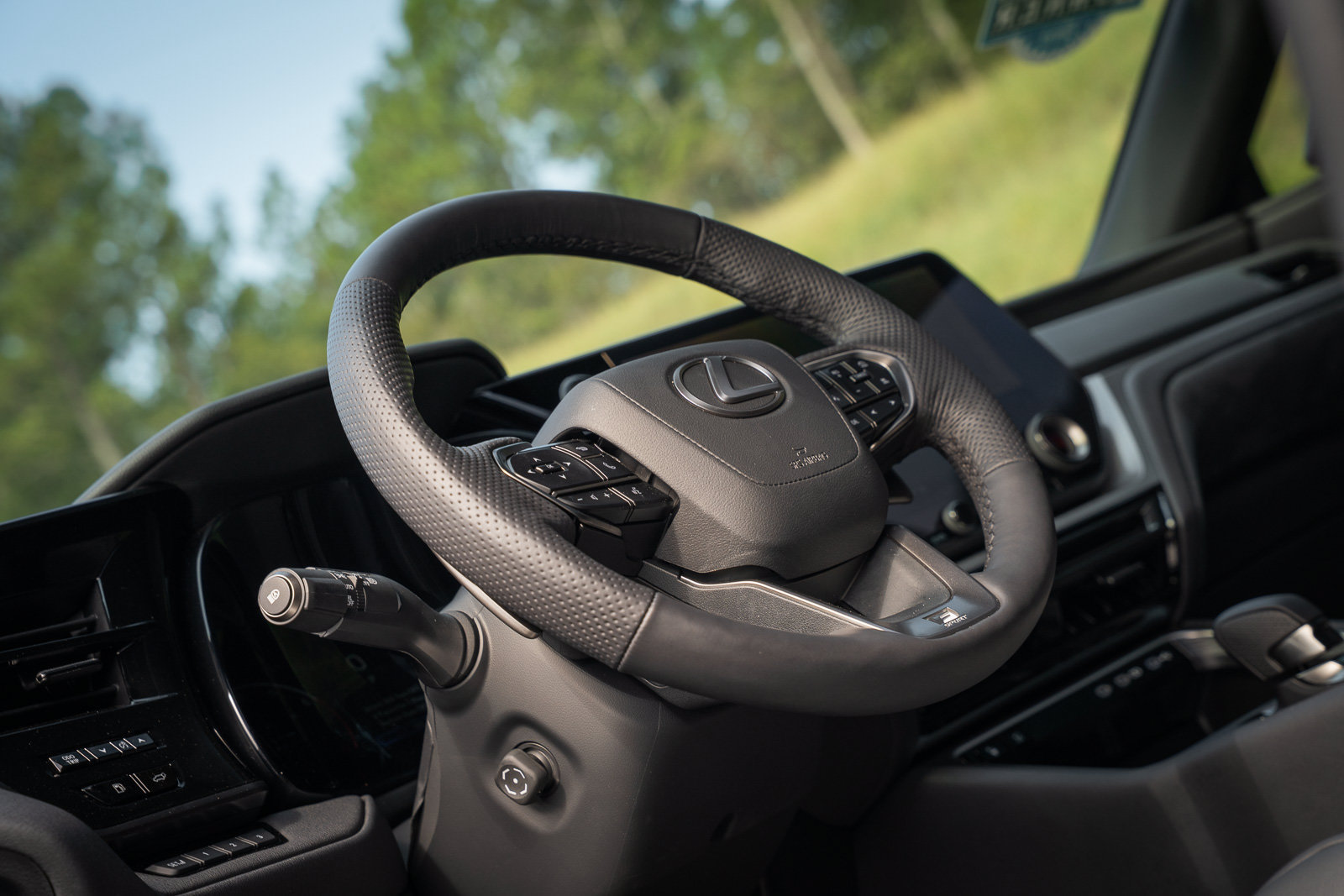 Used 2025 Lexus TX 350 AWD w/ Technology Package image 25