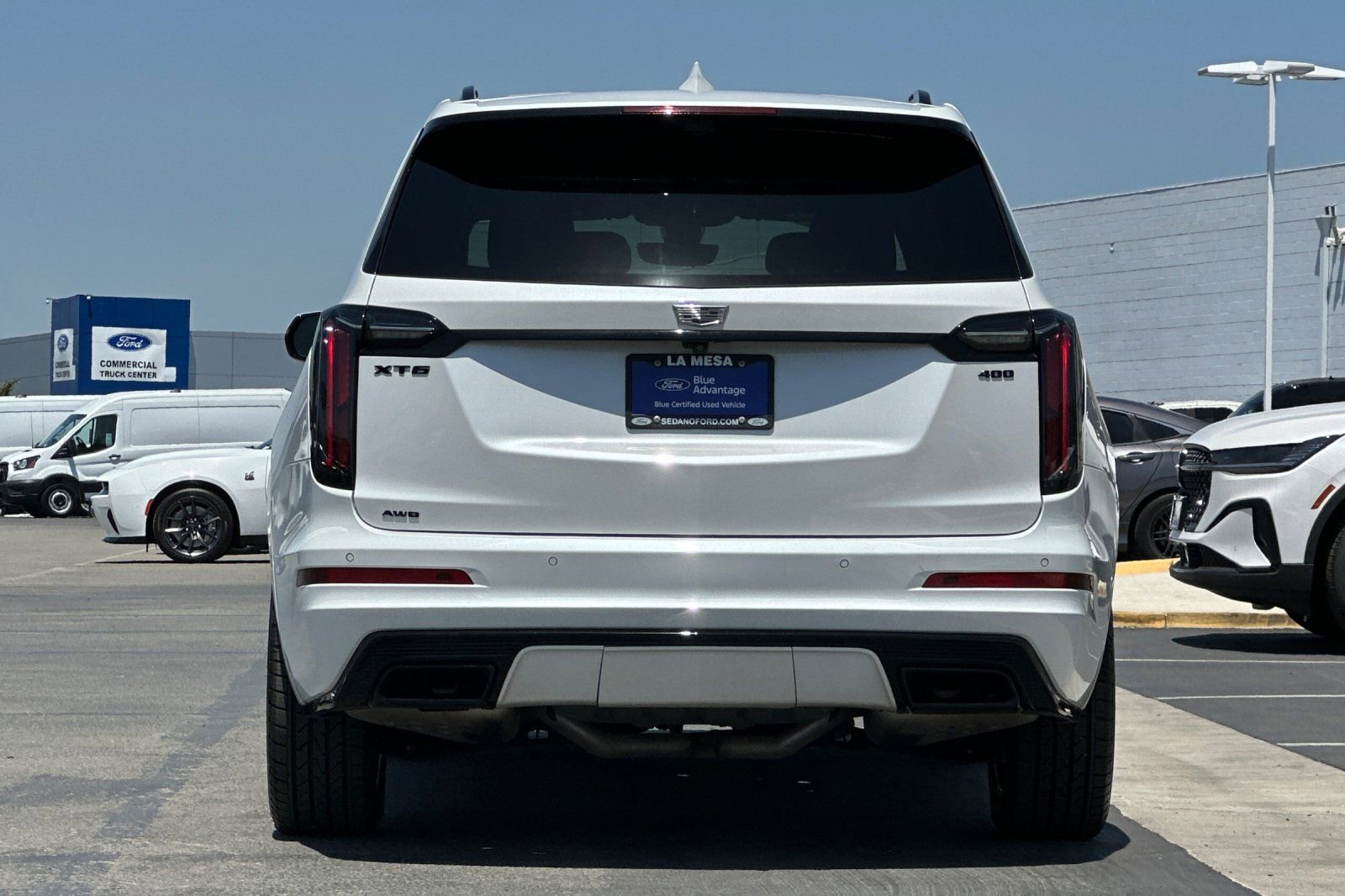 Used 2024 Cadillac XT6 Sport w/ LPO, Onyx Lite Package AWD/4WD image 4