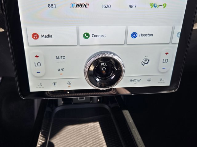 Certified 2025 Ford Mustang Mach-E Premium image 16