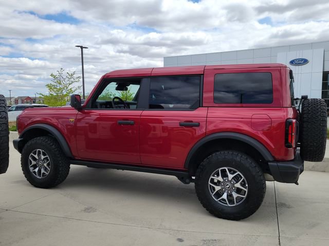 Certified 2025 Ford Bronco Badlands AWD/4WD image 2