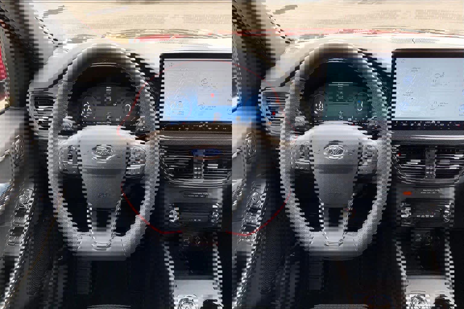 Certified 2025 Ford Escape ST-Line Select w/ Tech Pack #2 image 8