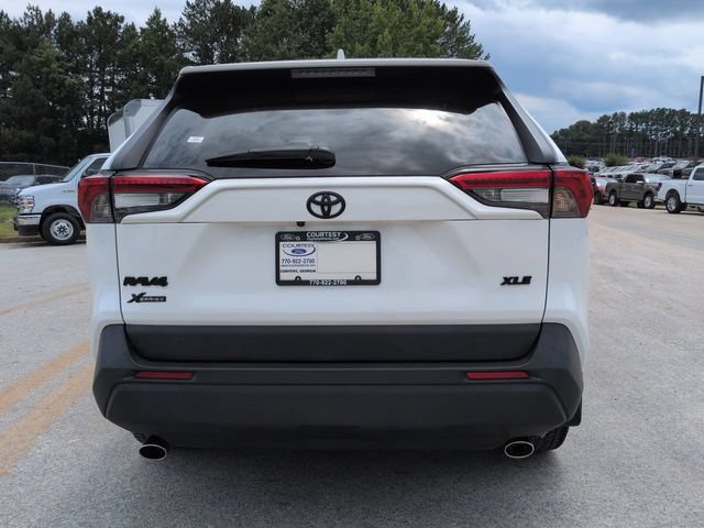 Used 2024 Toyota RAV4 XLE w/ Convenience Package FWD image 6