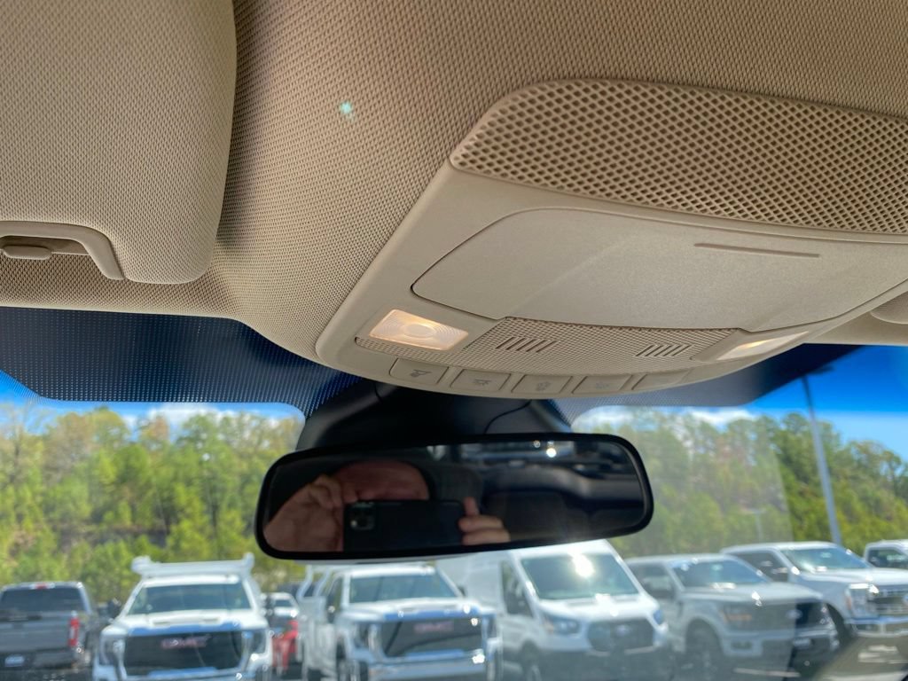 Certified 2021 Ford Edge SE FWD image 20