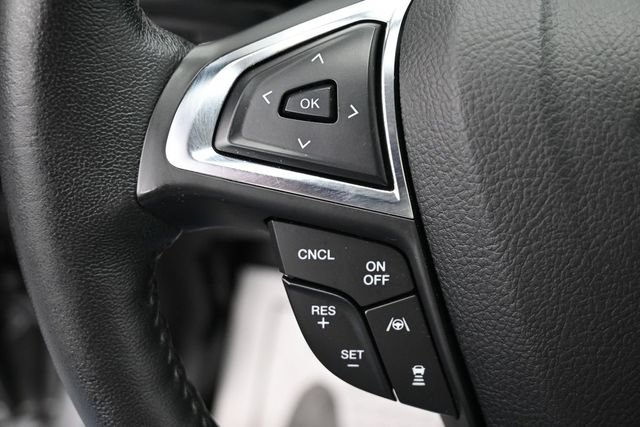 Certified 2022 Ford Edge Titanium AWD/4WD image 18