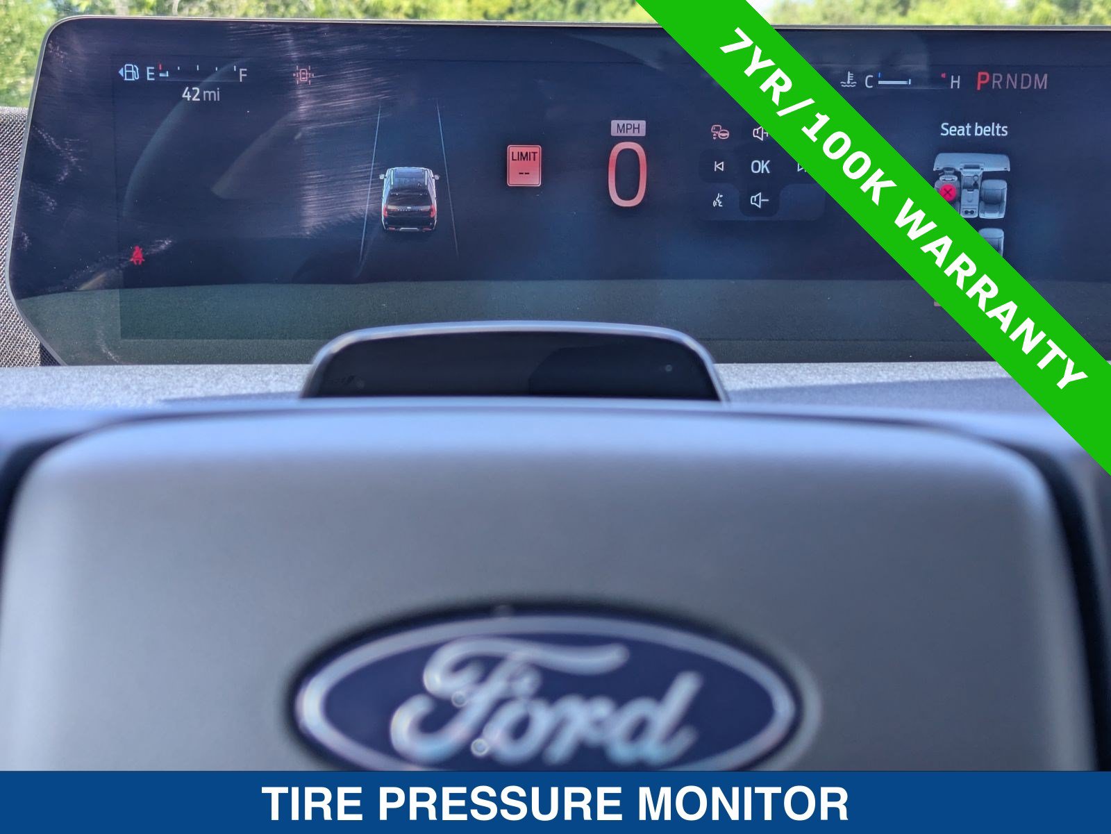 Certified 2025 Ford Expedition Active AWD/4WD image 33
