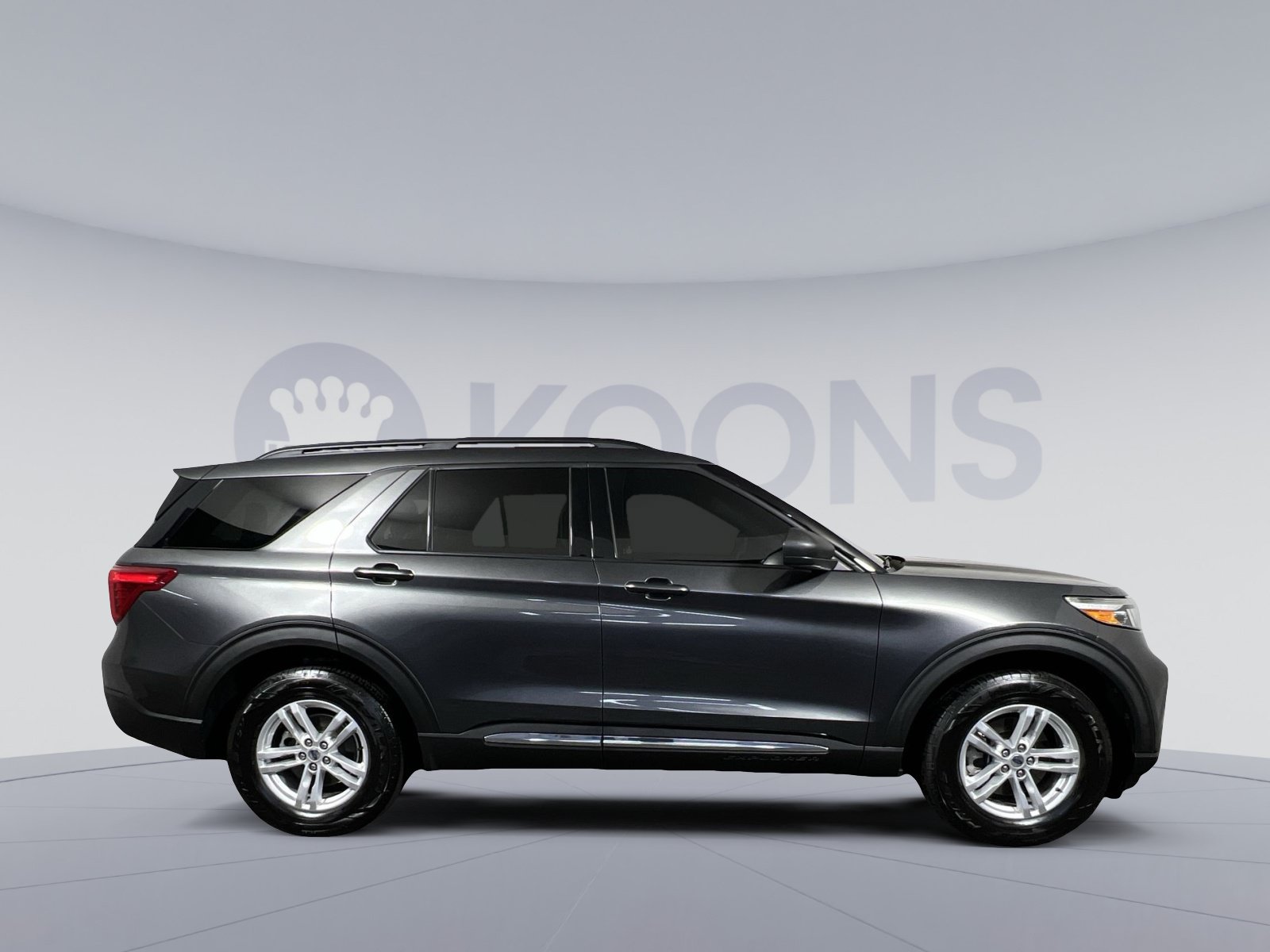 Certified 2020 Ford Explorer XLT w/ Comfort Package AWD/4WD image 12