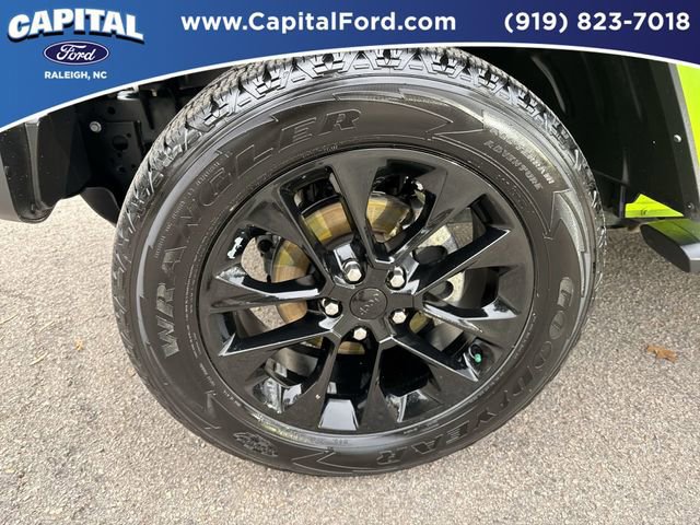 Used 2021 Jeep Wrangler Unlimited Sahara w/ Cold Weather Group image 12