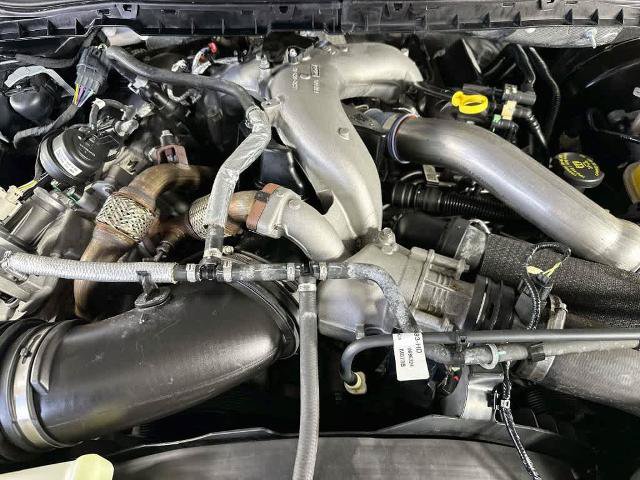 Certified 2022 Ford F250 Lariat w/ Lariat Ultimate Package AWD/4WD image 9