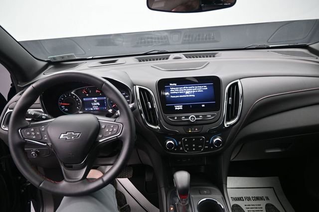 Used 2023 Chevrolet Equinox RS w/ RS Leather Package AWD/4WD image 16