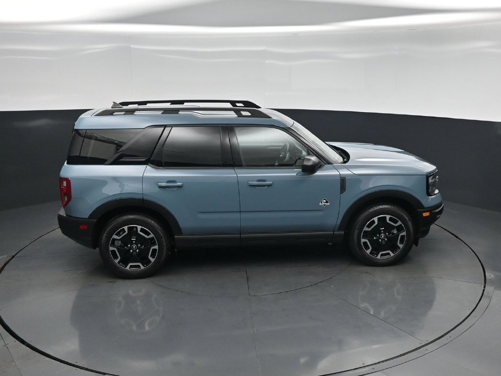 Certified 2023 Ford Bronco Sport Outer Banks w/ Tech Package AWD/4WD image 36