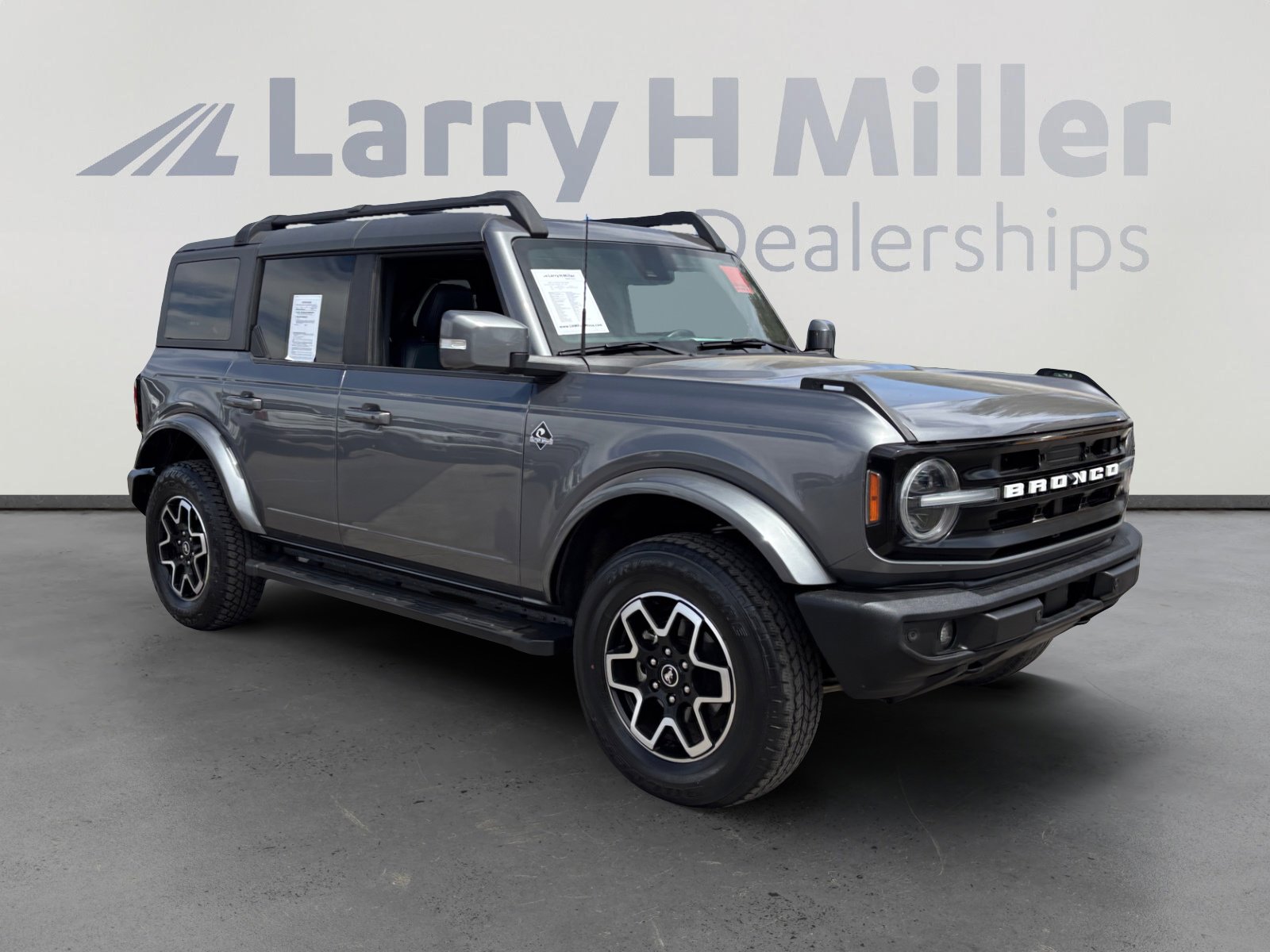 Certified 2023 Ford Bronco Outer Banks AWD/4WD image 7