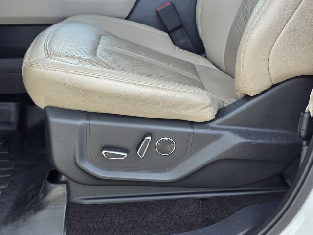 Certified 2023 Ford Expedition Max Limited RWD image 16