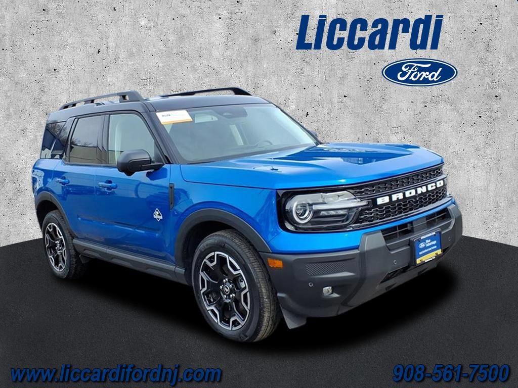 Certified 2025 Ford Bronco Sport Outer Banks w/ Outer Banks Tech Package+ AWD/4WD image 1