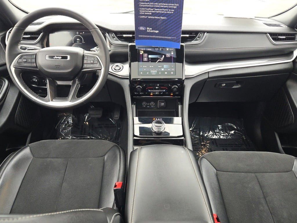 Used 2023 Jeep Grand Cherokee Altitude image 20