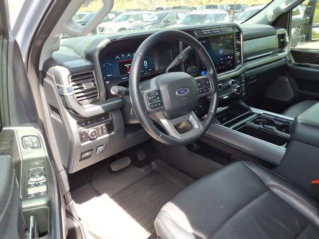 Certified 2024 Ford F250 Lariat w/ Lariat Ultimate Package AWD/4WD image 25