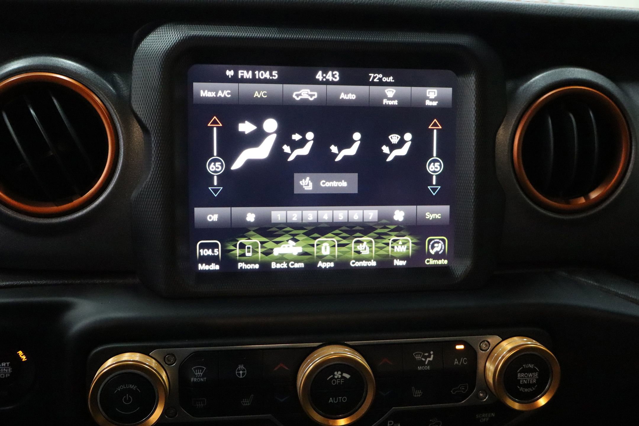 Used 2021 Jeep Gladiator Mojave w/ Dual Top Group image 21