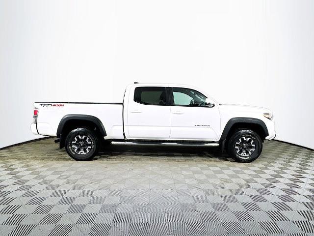 Used 2020 Toyota Tacoma TRD Off-Road w/ Technology Package AWD/4WD image 8