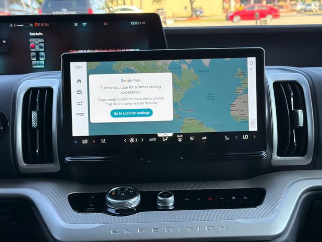 Certified 2025 Ford Expedition Active AWD/4WD image 22