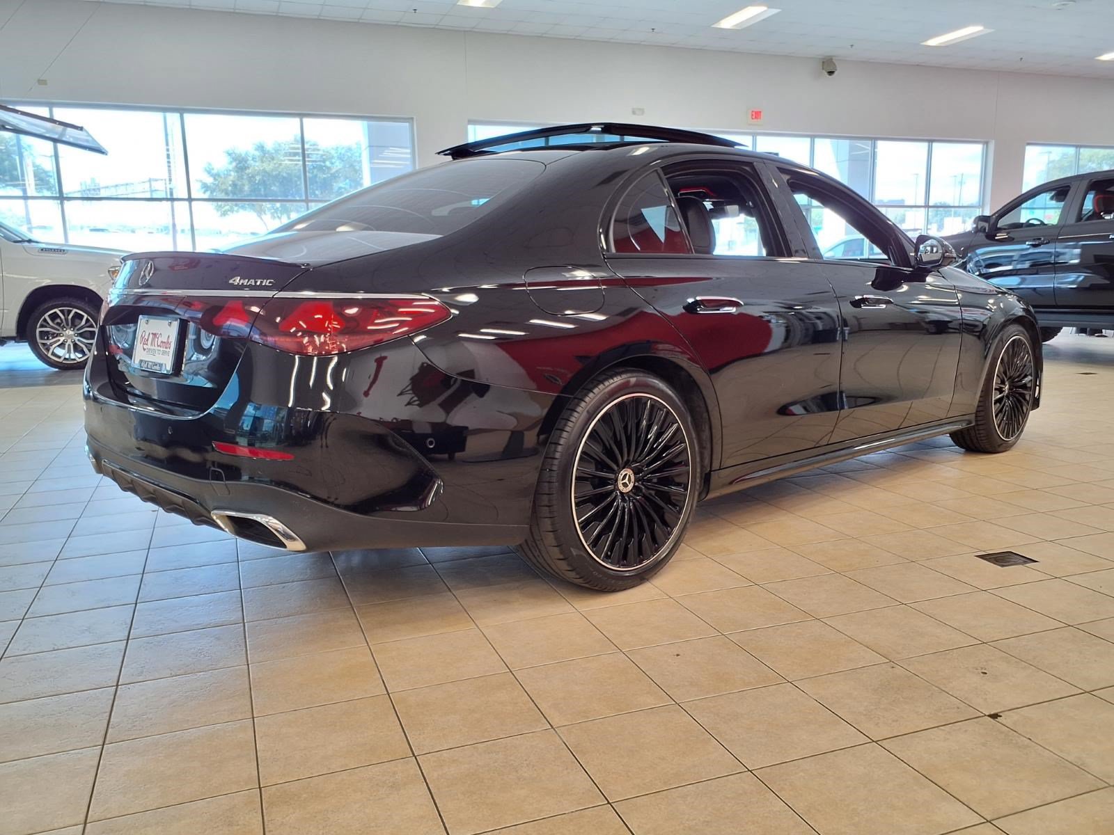 Used 2024 Mercedes-Benz E 350 4MATIC Sedan image 4