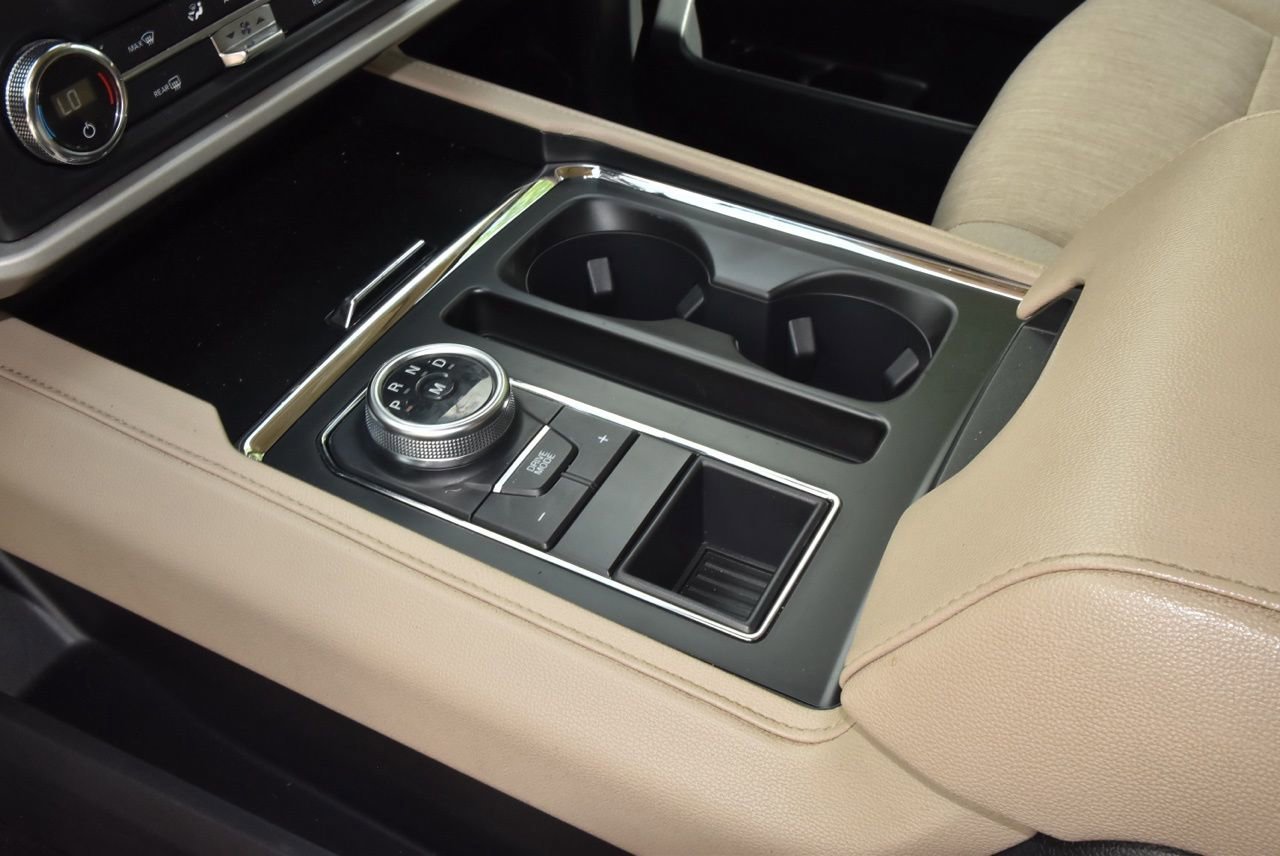 Certified 2022 Ford Expedition XLT image 32