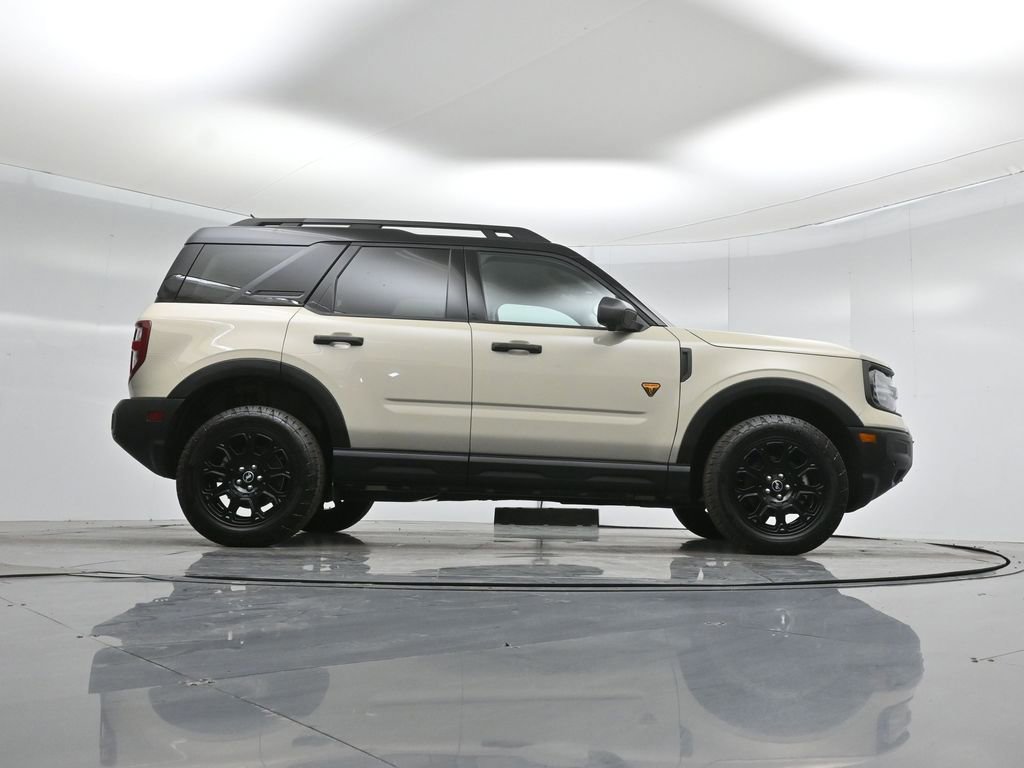 Certified 2025 Ford Bronco Sport Badlands image 11