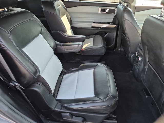 Certified 2023 Ford Explorer XLT w/ Equipment Group 202A RWD image 35