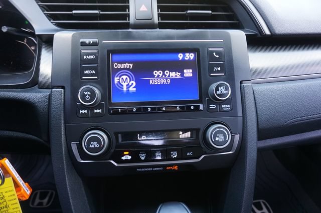 Used 2018 Honda Civic Sport image 4