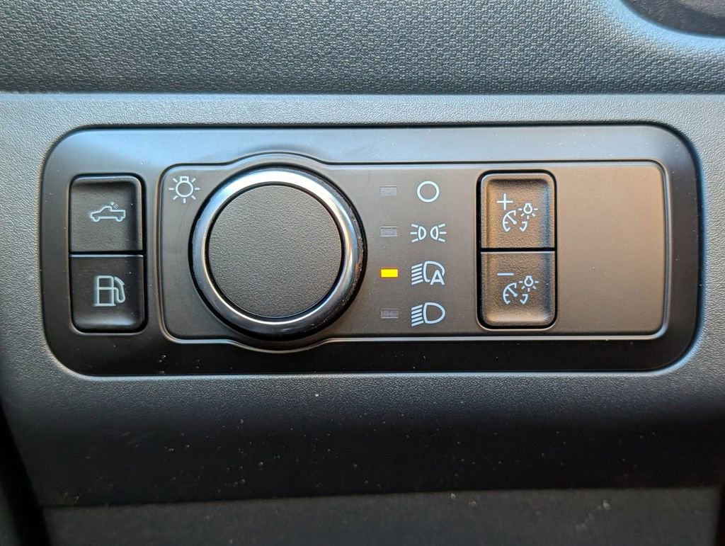 Certified 2024 Ford Maverick Lariat w/ Black Appearance Package FWD image 17