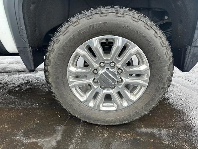 Used 2022 GMC Sierra 3500 Denali w/ Denali Ultimate Package image 14