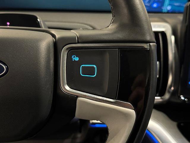 Certified 2025 Ford Expedition Platinum w/ Driver's Package image 23