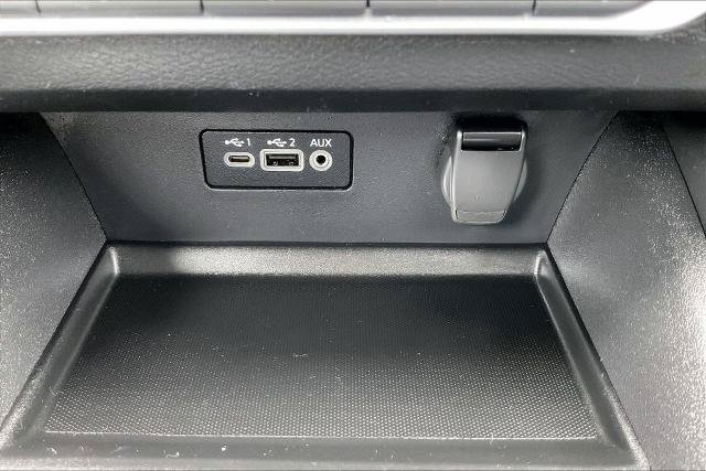 Used 2025 Nissan Altima 2.5 SV FWD image 32