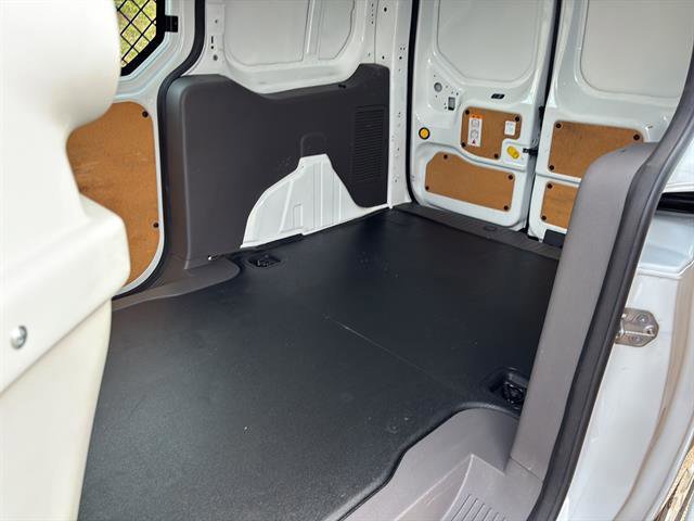 Certified 2022 Ford Transit Connect XL image 16