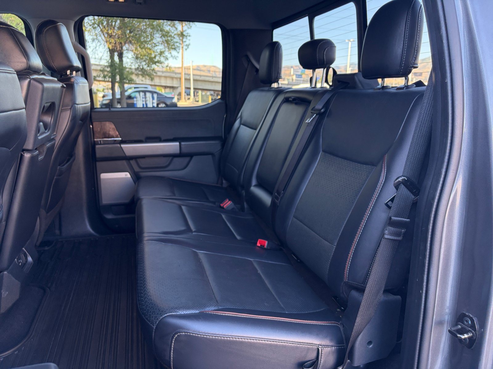 Certified 2021 Ford F150 Lariat w/ Max Trailer Tow Package AWD/4WD image 23