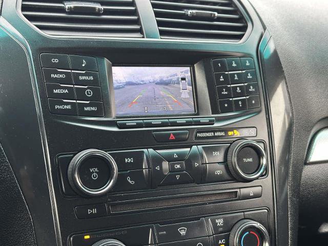 Certified 2017 Ford Explorer XLT image 35