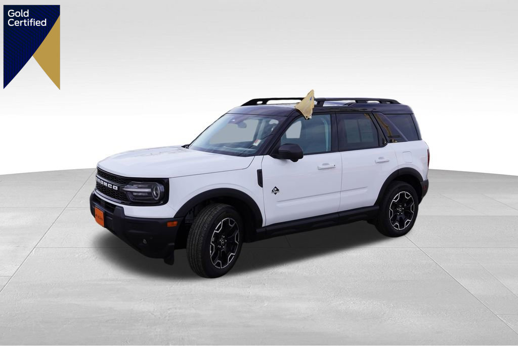 Certified 2025 Ford Bronco Sport Outer Banks w/ Outer Banks Tech Package+ image 1