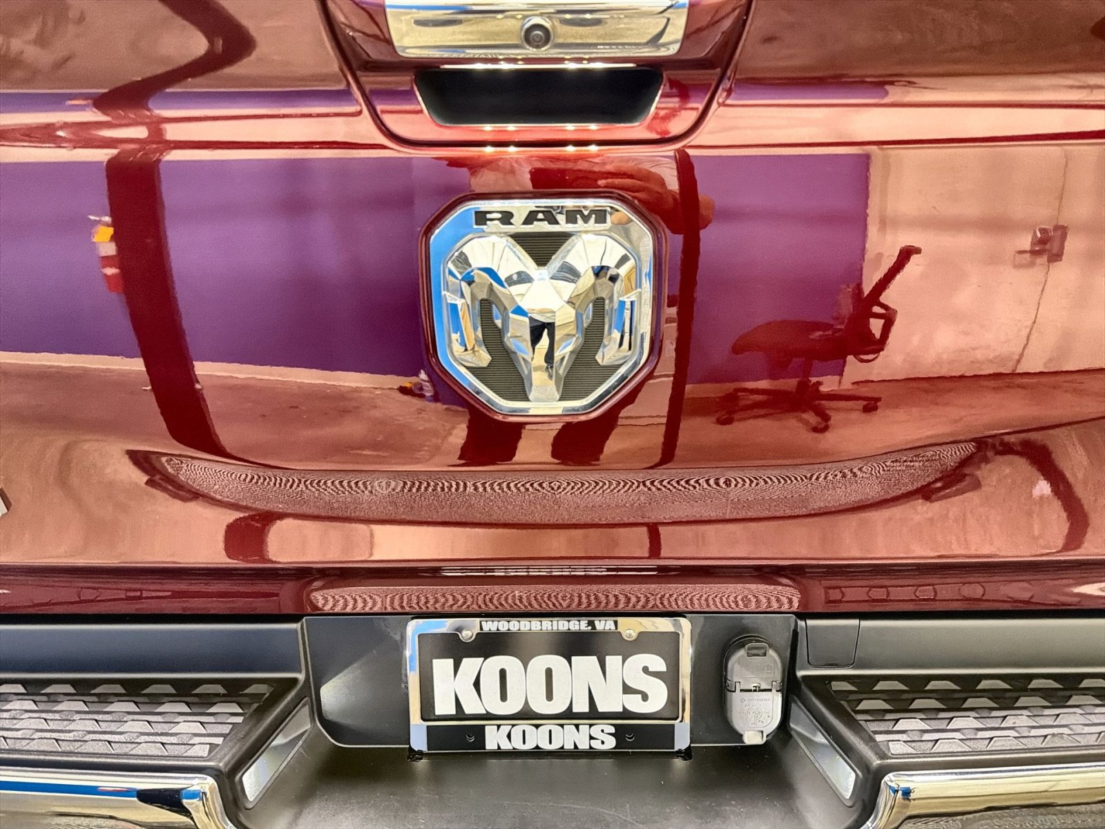 Used 2022 RAM 1500 Laramie AWD/4WD image 19