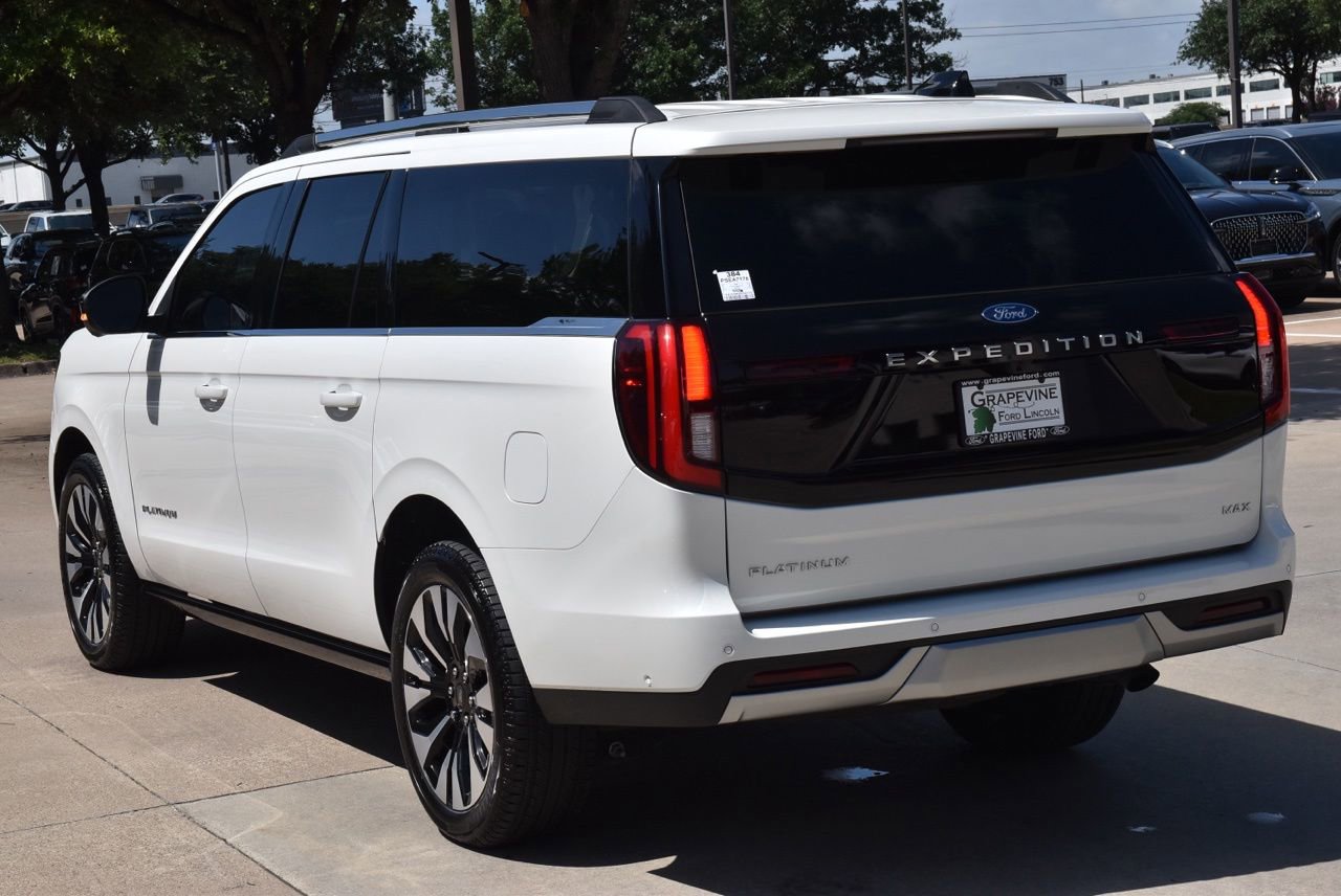 Certified 2025 Ford Expedition Max Platinum w/ Driver's Package AWD/4WD image 10