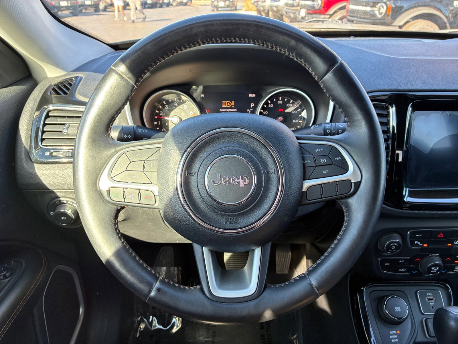 Used 2018 Jeep Compass Limited w/ Navigation Group image 9